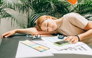 2512_Arbeitslos-Zuverdienst